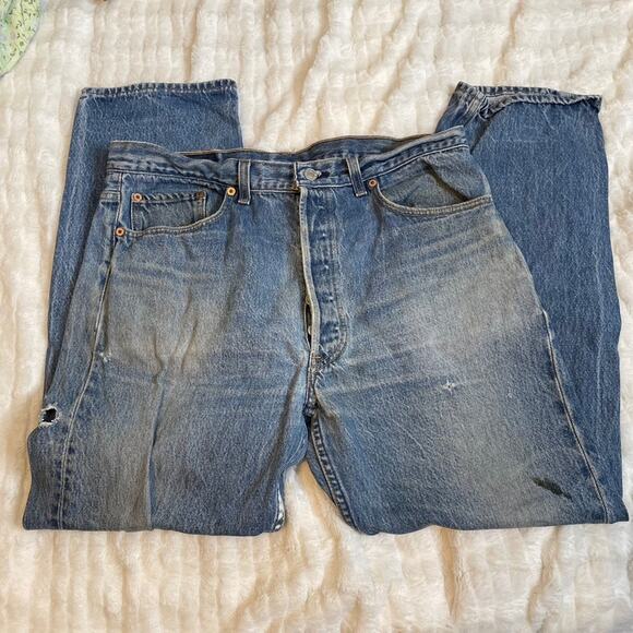 LEVIS Stonewash Blue Indigo Denim 80s Jeans Distressed‎ Button Fly Vintage 38x32 - Picture 3 of 7